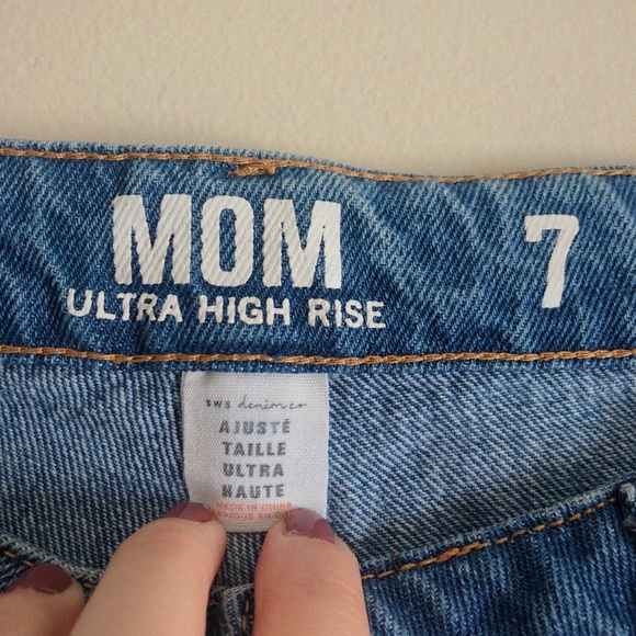 Size 7 SWS (Urban Planet) High Rise Mom Jeans - Picture 3 of 3